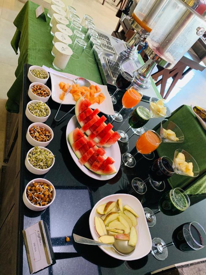 The Loft Hotel, Siliguri Ngoại thất bức ảnh